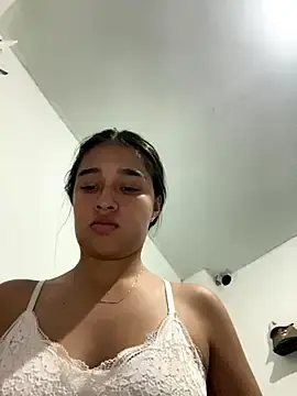 Iam_samanthaa  live sex cam