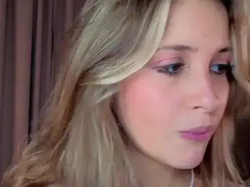 LoveSeekins  live sex cam