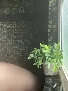 WinterSinclaire19  live sex cam