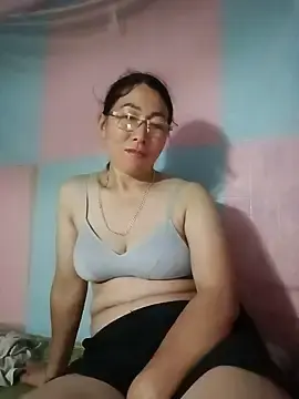 Boosbig01  live sex cam