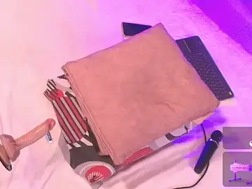 Dakota-hott  live sex cam