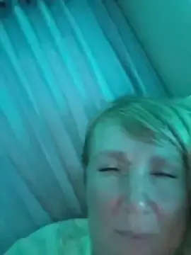 EmmaInLove23  live sex cam