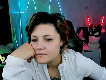 EvaBrownie  live sex cam