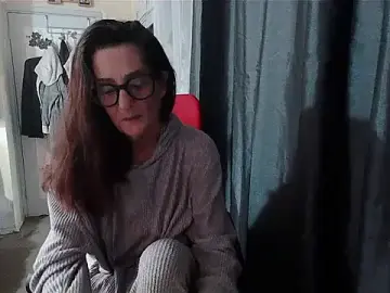 Mrs-Ivy  live sex cam