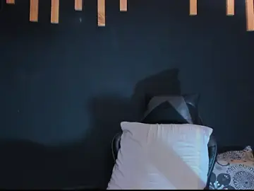 Izyzys_baker  live sex cam