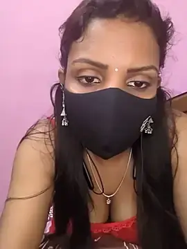 Tamil_Riya143  live sex cam