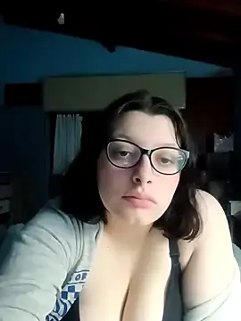Yulixxx5  live sex cam