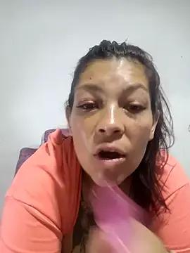 CurvyMilen  live sex cam