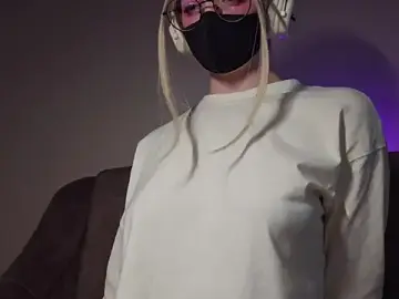 DanaWard  live sex cam