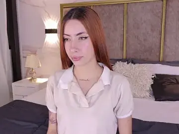 LolaGray__  live sex cam