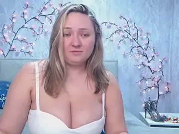 SallyVerda  live sex cam