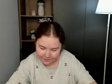 VelvaRomiro  live sex cam