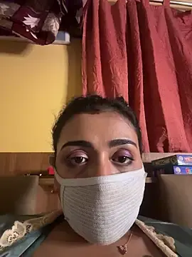 Deshichut99  live sex cam