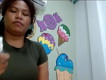 Marianabigtits18  live sex cam
