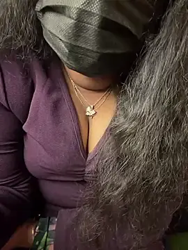 Chocolate_girl_Maya  live sex cam