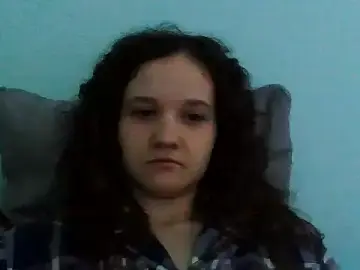 EmilyBriss  live sex cam