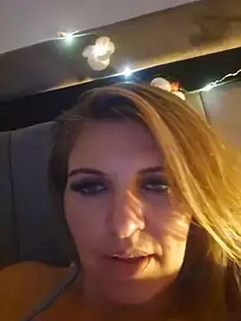 I_amBianca  live sex cam