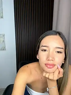Lucia_Sorel  live sex cam