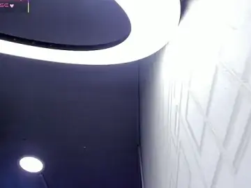 Tiara_rr  live sex cam