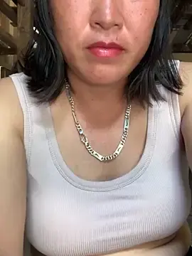 Candy-beo  live sex cam