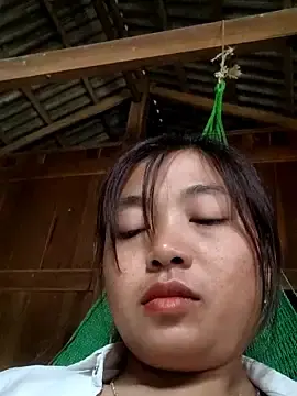 Miumiu_sexy2x  live sex cam