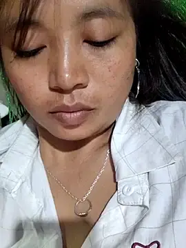 Miumiu_sexy2x  live sex cam