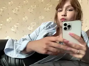 AnnaWasp  live sex cam