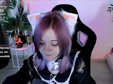 Hikkacat  live sex cam
