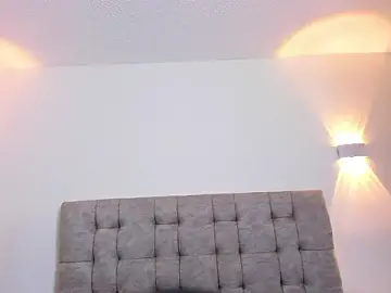 Kari_Evans  live sex cam