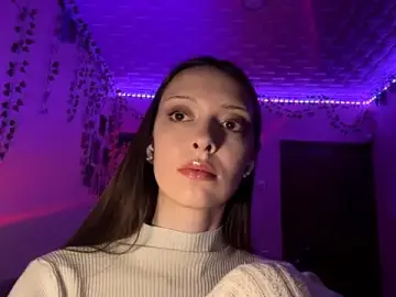 LoretaRosek  live sex cam
