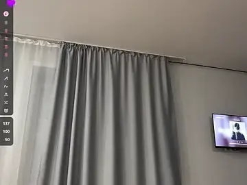 MelissaEvenns  live sex cam