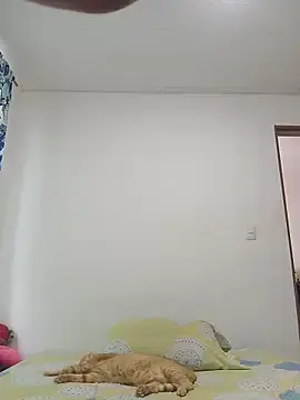Leah_passion  live sex cam