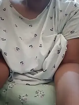 Vyshali_vyshu  live sex cam