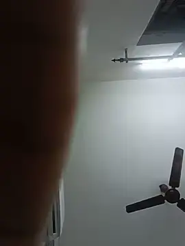 Bong-beuty  live sex cam