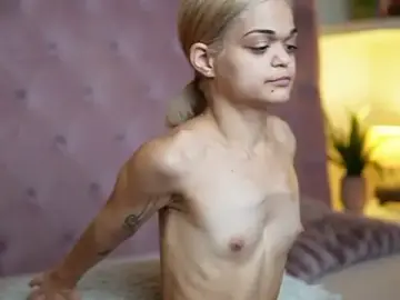 MaiaMini  live sex cam