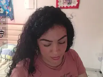 MaissaArabic  live sex cam