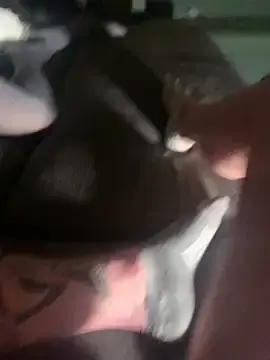 Onaon1234  live sex cam