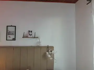 Roxan_ne  live sex cam