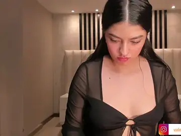 ValeriaRossi_  live sex cam