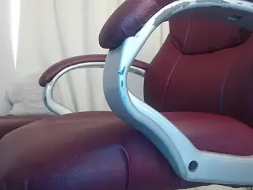 Xileny-Halliwey  live sex cam