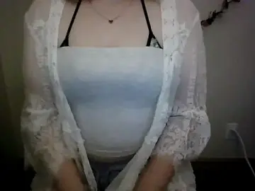 Lucylove669  live sex cam