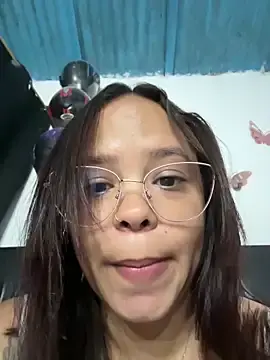 Roxysyman  live sex cam