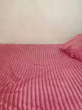-_-Nani  live sex cam