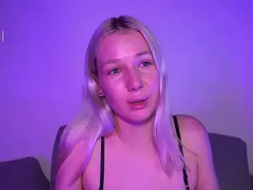 RanyThomson  live sex cam