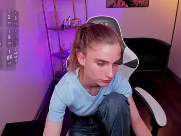 Sweetytrip  live sex cam