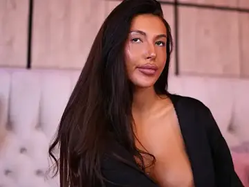 AishaaDevoe  live sex cam