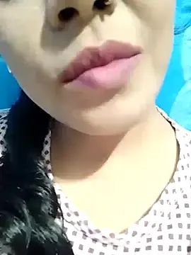 Anki-doll  live sex cam