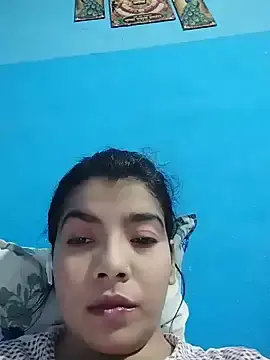 Anki-doll  live sex cam