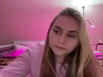 Crystal_Moonk  live sex cam
