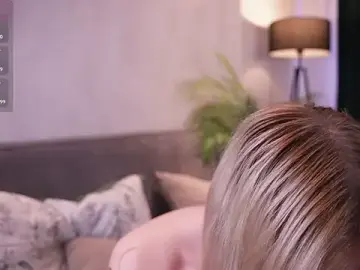 EdlaHewell  live sex cam